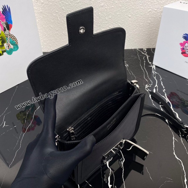 Prada專櫃新款平紋牛皮配搭牛仔帆布單肩包 1BD257 普拉達小號肩背包 csp1362